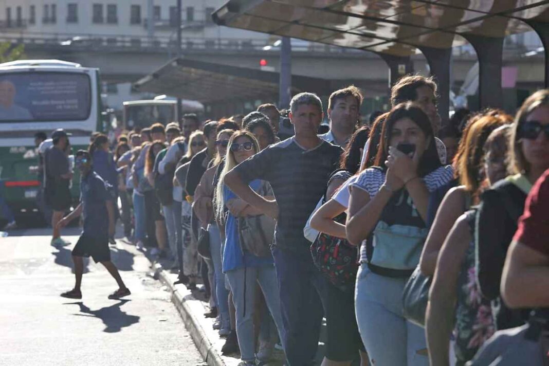 hay-paro-de-colectivos-o-no?-todo-lo-que-se-sabe-sobre-la-medida-de-fuerza-de-la-uta