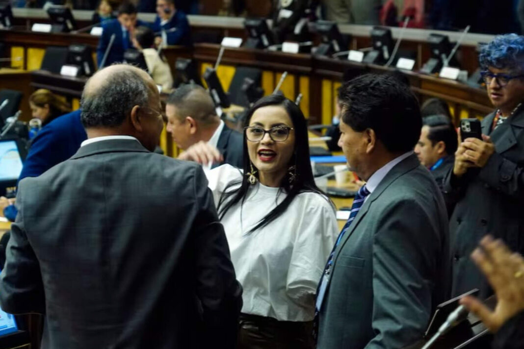 641385-el-correismo-fracaso-en-los-debates-clave-de-la-asambleanacional