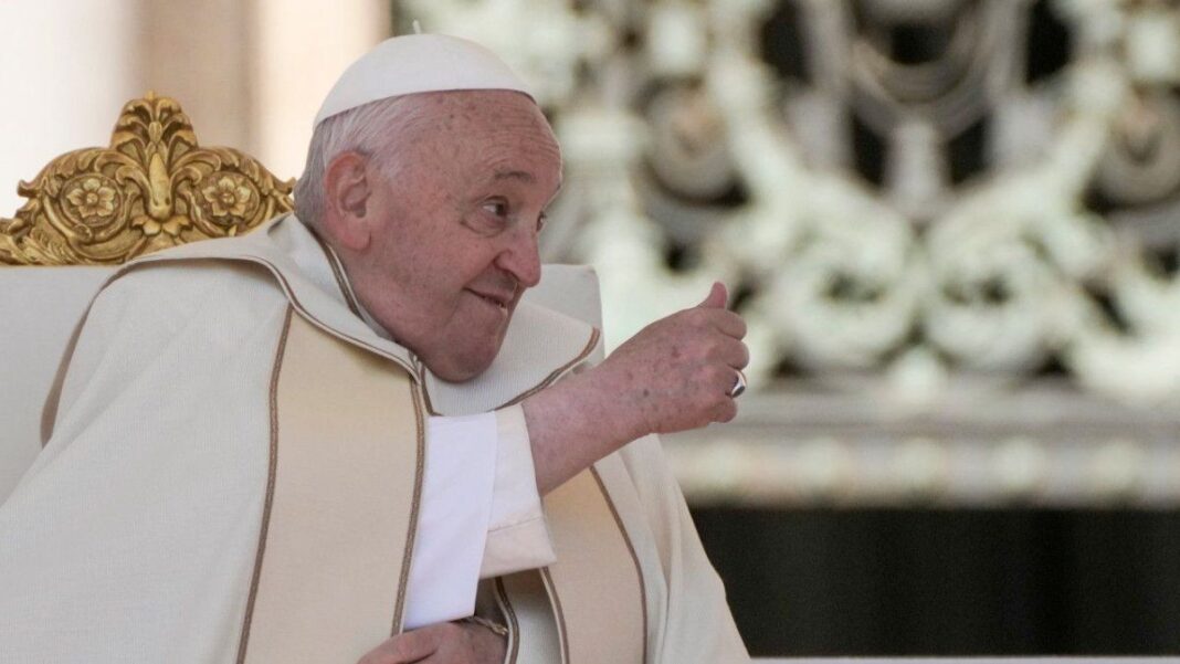 679220-confirmaron-cuando-daran-de-alta-al-papa-francisco-tras-estar-mas-de-un-mes-internado