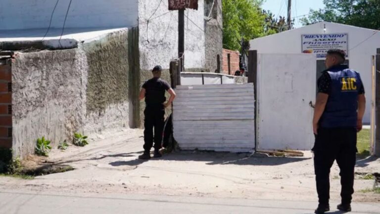 «Así que sos sapo. Matalo, hermanito»: juzgan un crimen ordenado por videollamada desde la cárcel