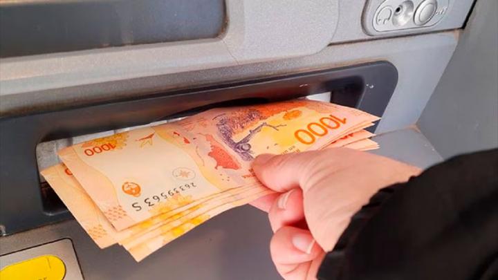 2294083-pagan-pensiones-sociales