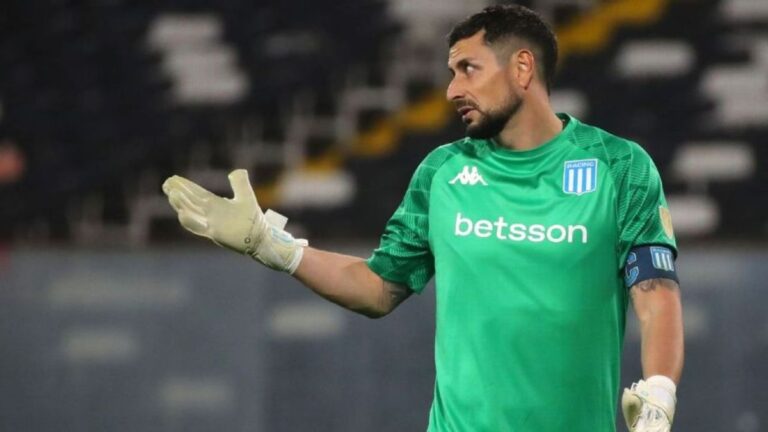 Newell’s quiere a Gabriel Arias, pero el arquero también tiene una propuesta del extranjero