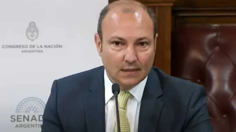 El juez federal de Rosario Gastón Salmain no podrá salir del país, investigado por lavado y abuso de autoridad