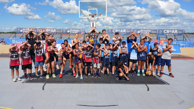 Básquet: la Rosarina arrancó temprano el 2026 con el 3×3 en la Playa Olímpica