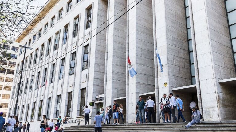 Un mes preso con cáncer terminal: la Cámara excarceló a un hombre y pidió investigar a la fiscal y al juez