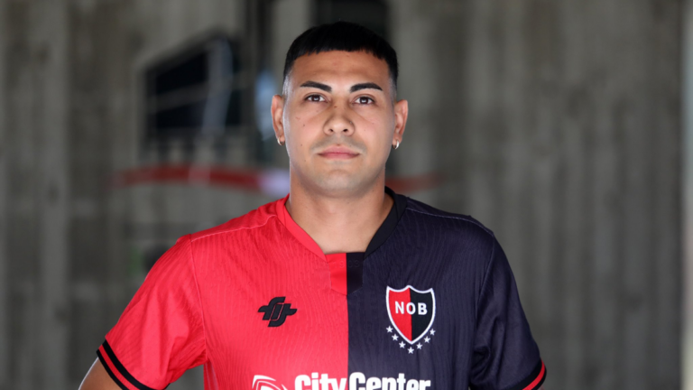 Newell’s recuperó a Oscar Salomón, que será titular y la única variante para recibir a Defensa y Justicia