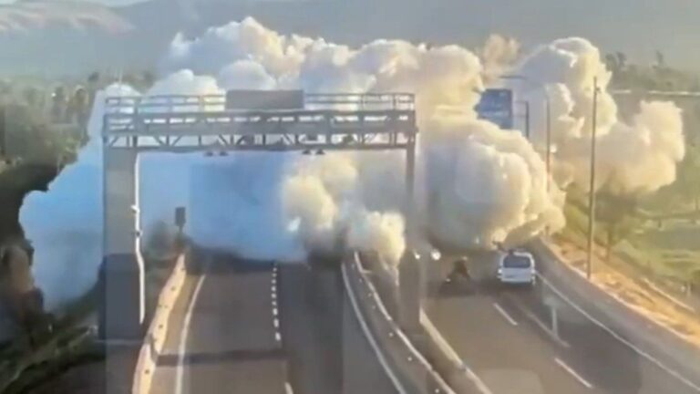 Explotó un camión que transportaba gas en Santiago de Chile: 4 muertos