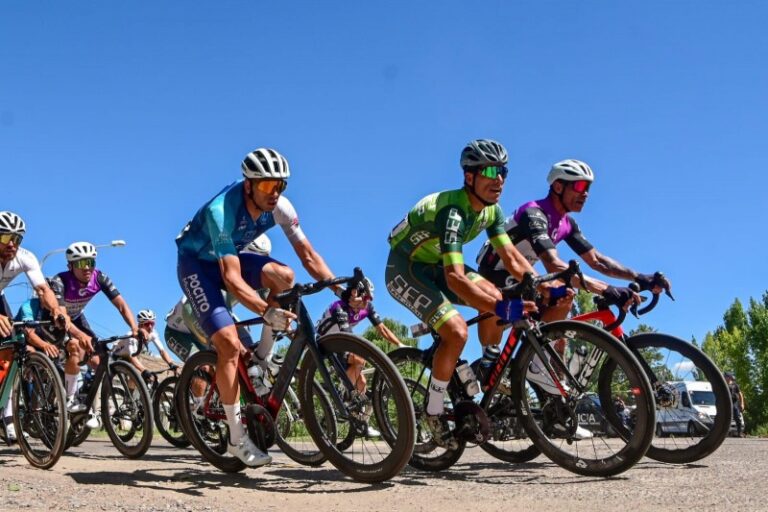 Octava Etapa: El día que el sol también compite