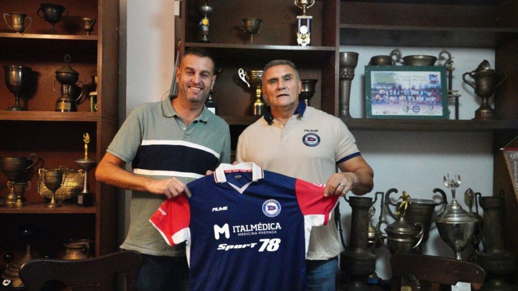 Arnaldo Sialle nuevo entrenador de Central Córdoba