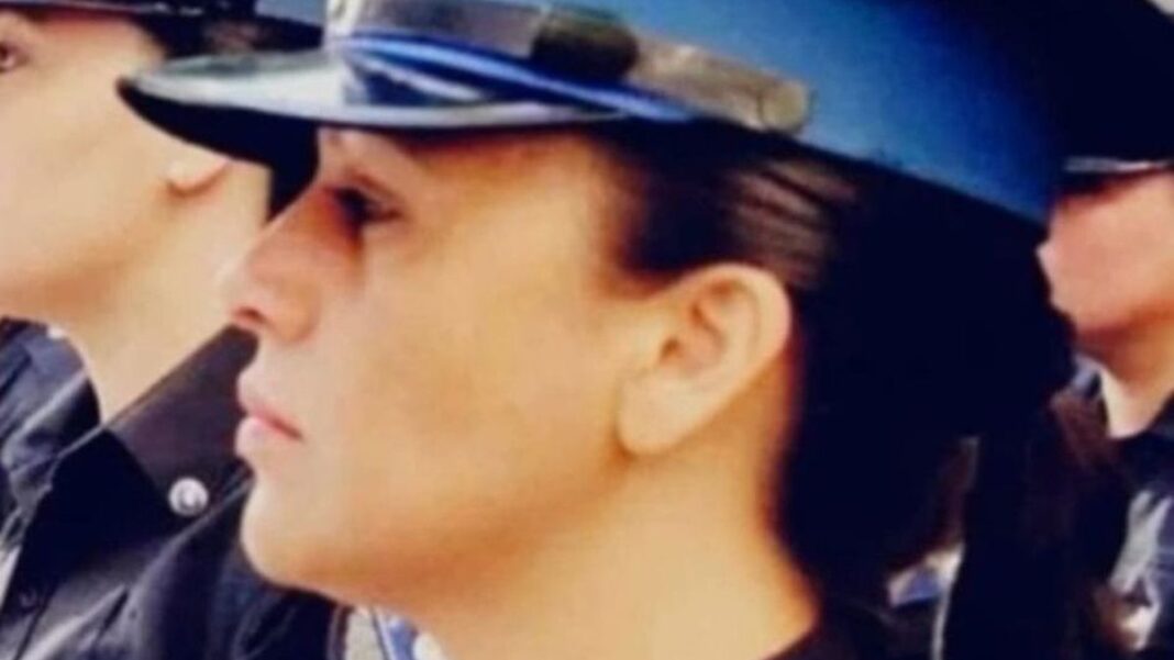 Ilustración referencial de balanza de la justicia sobre un mapa de la provincia de Santa Fe.