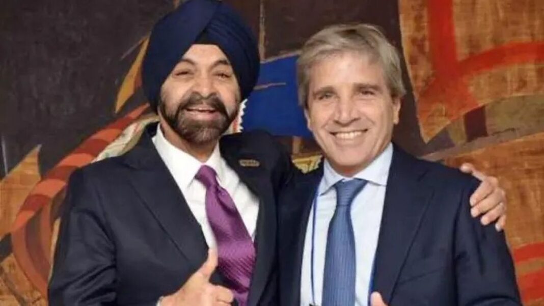 Gráfico simbólico de finanzas globales y reunión de economía