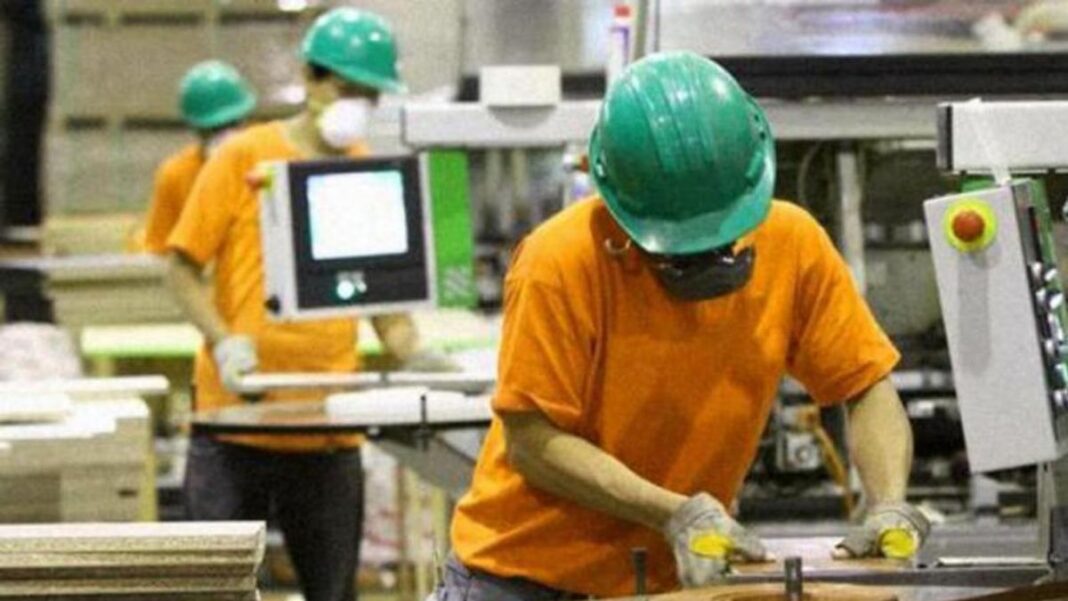 Gráfico y documento representando el informe de Apyme sobre pymes en Santa Fe