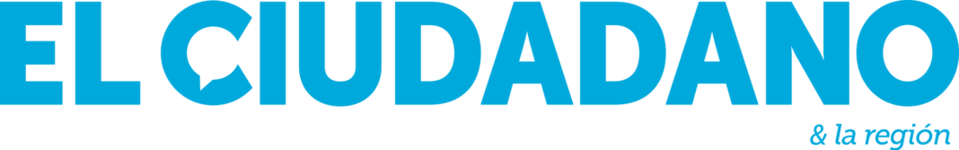 Ilustración de balanza de la justicia y documentos legales