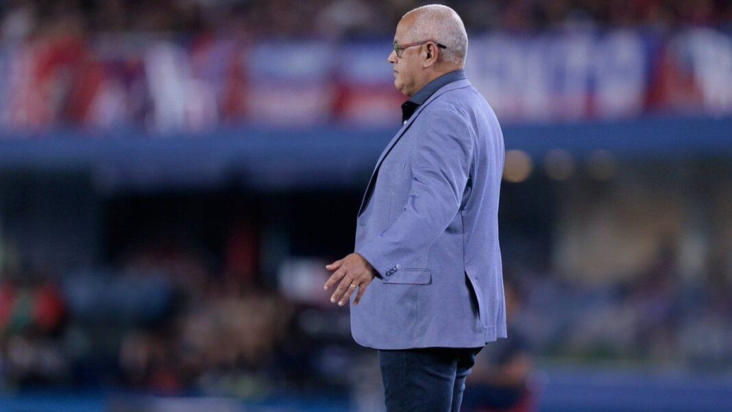 Francisco Arce, ex entrenador del Club Libertad de Paraguay