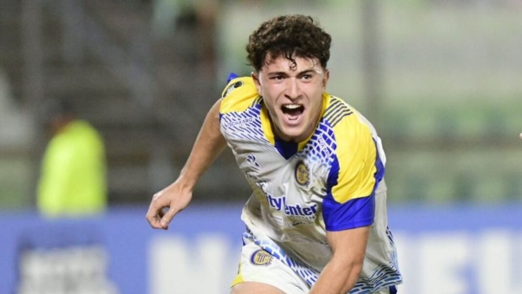 Ignacio Ovando celebra su gol ante Universidad Central de Venezuela en Caracas