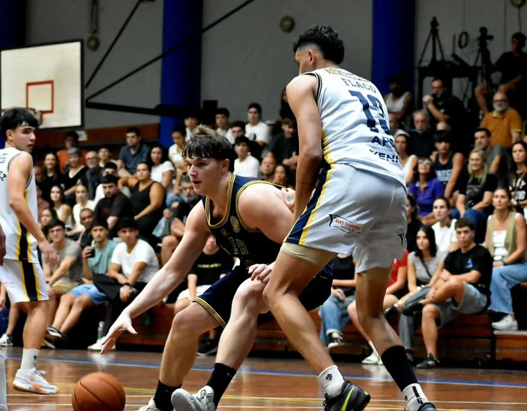 Partido de básquet de la Liga Federal entre equipos de Rosario y Marcos Juárez