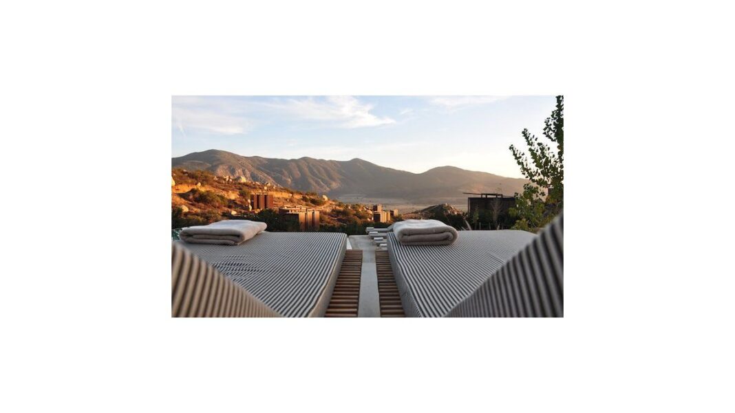 Paisaje de San Martín de los Andes con lago y montañas