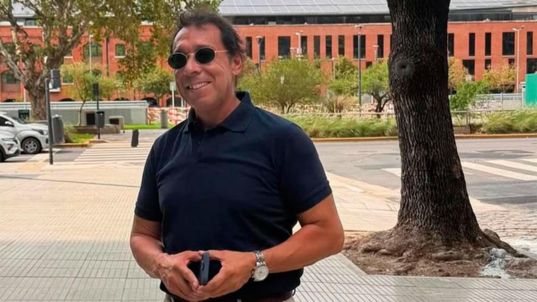 Fotografía de Agostina Páez, abogada santiagueña involucrada en un caso por injuria racial en Brasil.