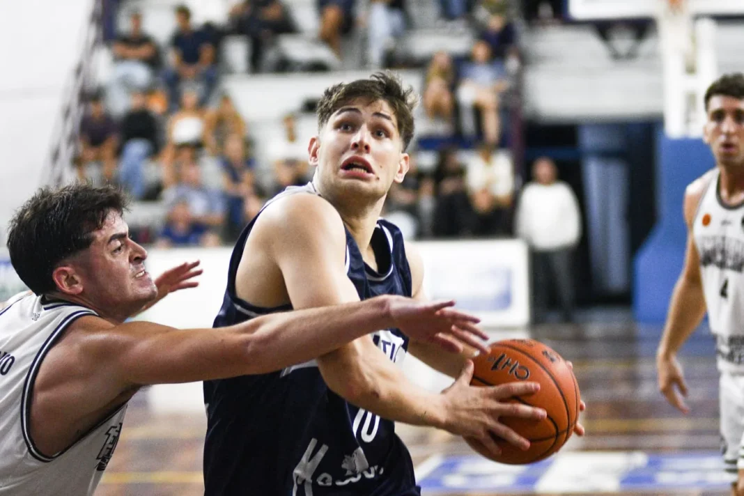 Partido de Liga Federal entre Náutico y Olimpia de Venado Tuerto