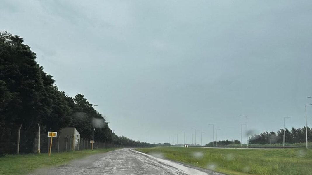 Vista de la autopista Rosario-Córdoba a la altura de Funes