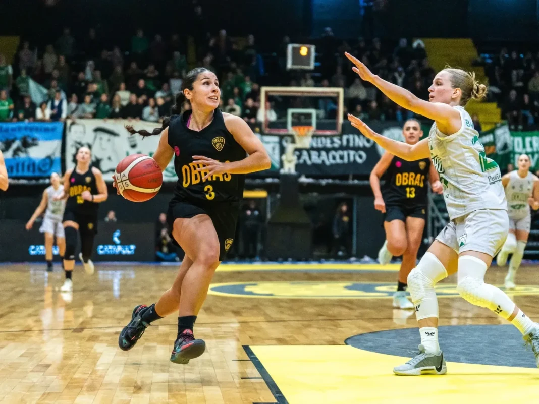 Partido de la Liga Femenina entre Obras Sanitarias y Ferro
