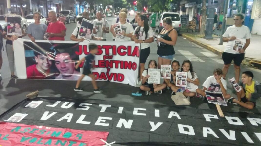 Imagen del lugar del choque en avenida Del Rosario y Ayacucho