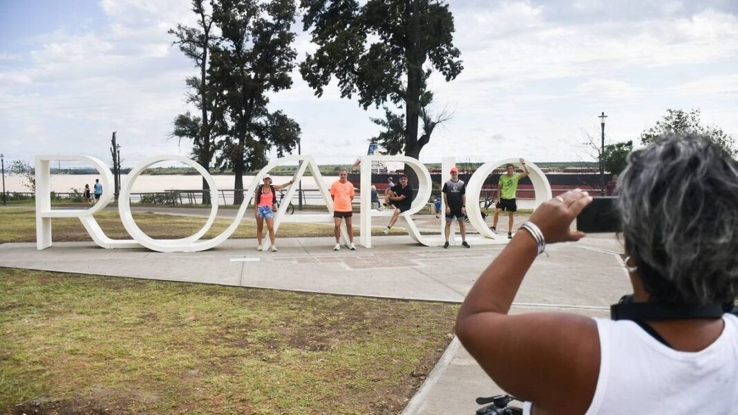 Multitud en evento masivo en Rosario durante fin de semana récord