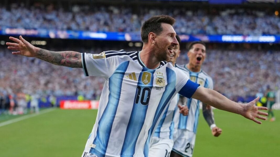 Lionel Messi celebrando un gol durante el partido Argentina vs Argelia en el Mundial 2026
