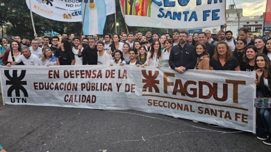 Reunión paritaria de docentes universitarios en la subsecretaría de Políticas Universitarias