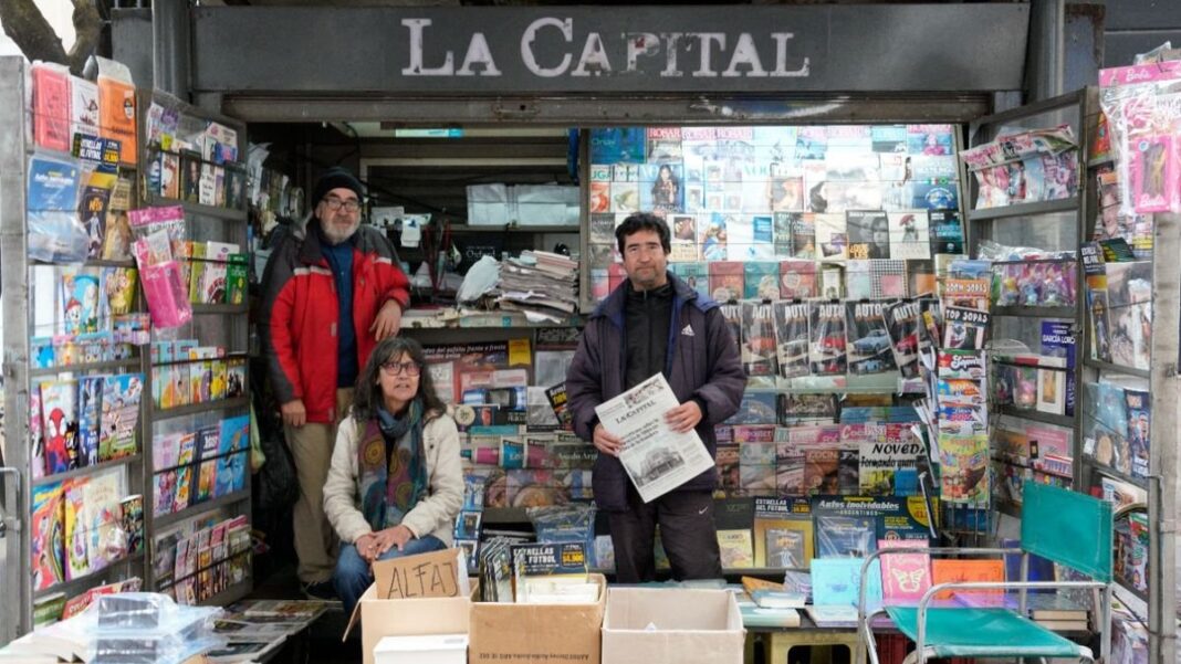 Guillermo Dehnof, Willy, en el quiosco de calle Córdoba en Rosario
