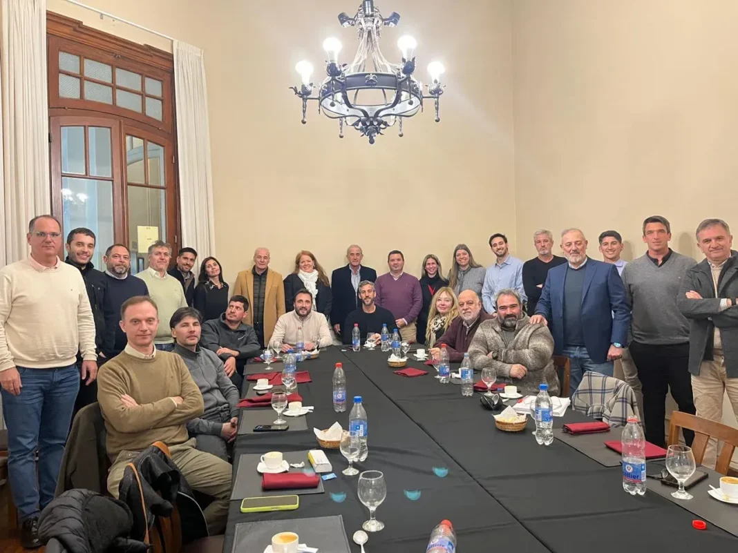 Reunión de empresarios santafesinos en la Submesa de Construcción Modular en Rosario