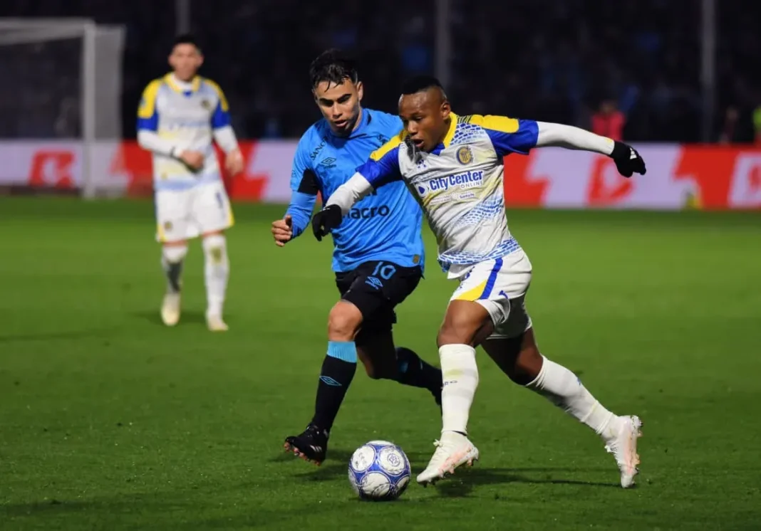 Estadio Gigante de Arroyito durante un partido de Rosario Central