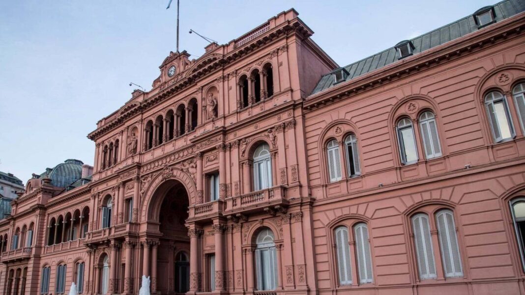 Fachada de la Casa Rosada en Buenos Aires