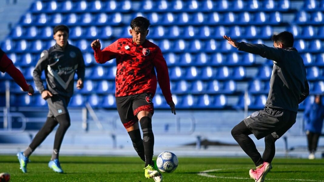 Partido amistoso Newell's vs Vélez en el estadio José Amalfitani