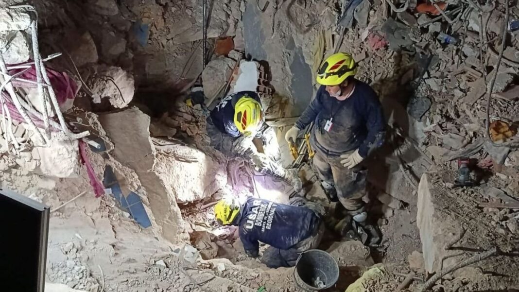 Rescatistas santafesinos de la brigada Usar durante su misión en Venezuela