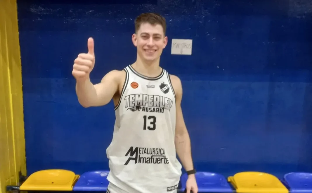 Partido de básquet entre Temperley y Central