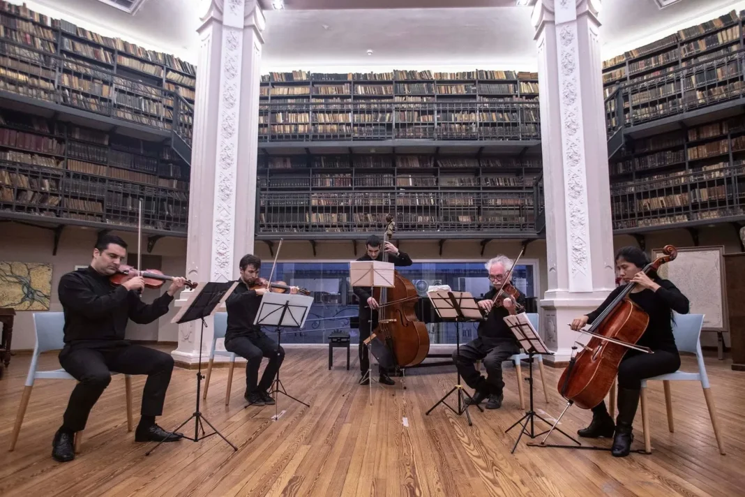 Concierto del Quinteto de Cuerdas municipal en el Museo de la Memoria