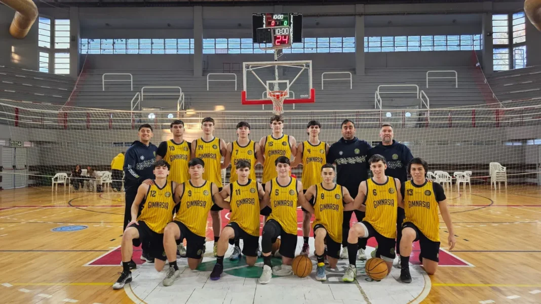 Partido de básquet formativo entre Gimnasia y Náutico