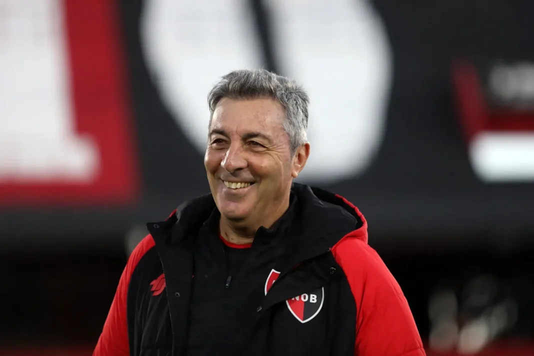 Frank Darío Kudelka, director técnico de Newell's, durante un entrenamiento