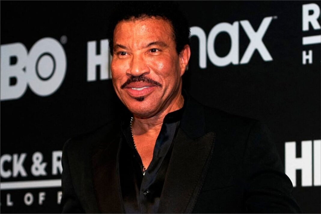 Lionel Richie durante una entrevista