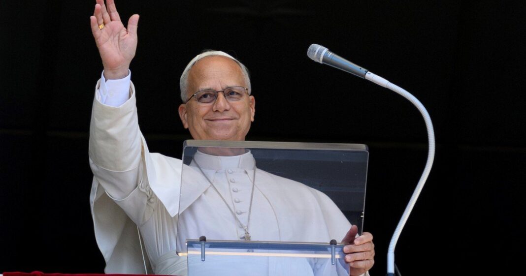 Papa León XIV durante una audiencia en el Vaticano