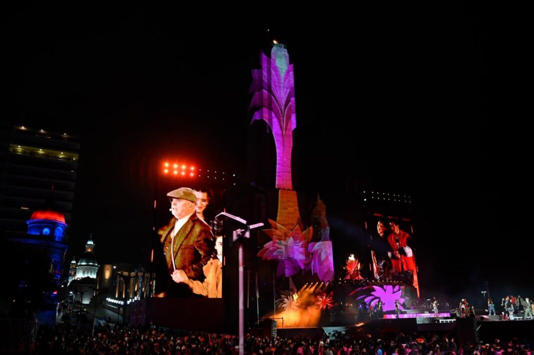 Ceremonia inaugural de los Juegos Suramericanos Santa Fe 2026 en el Monumento a la Bandera