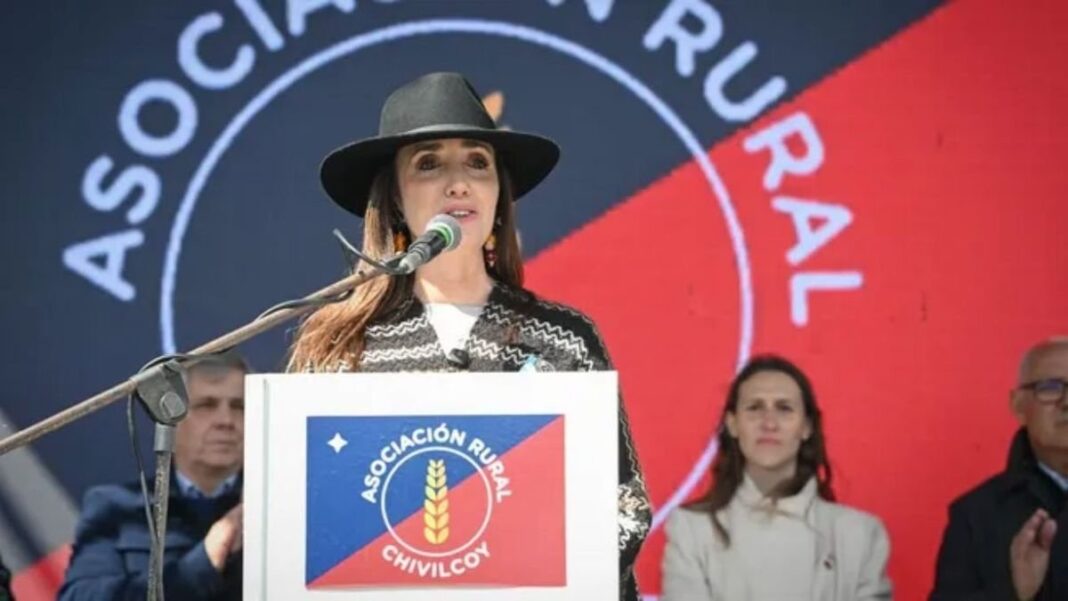 Victoria Villarruel durante su discurso en la Exposición Rural de Chivilcoy