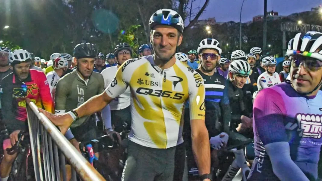 Lionel Scaloni pedaleando en el Gran Fondo Buenos Aires
